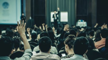 Nachwuchs für die Industrien der Materialien und Werkstoffe